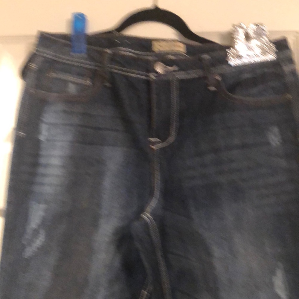 Earl Jeans in very good condition